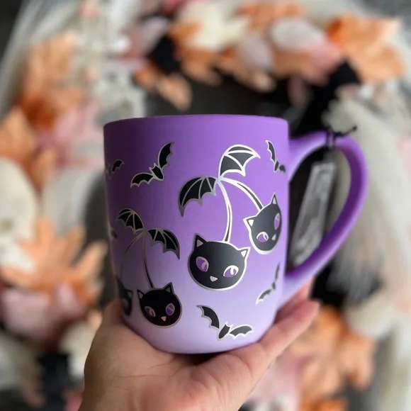 ✨NEW👻Cobwebs and Cauldrons Purple Soft Touch Cherry Bats Halloween Mug💜 - Picture 5 of 7